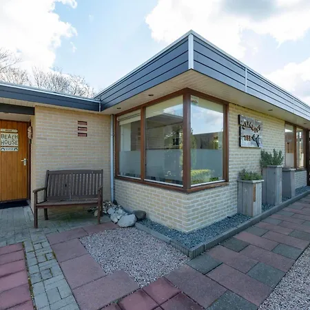 Comfortable Holiday Home By Beach Sint Maartensvlotbrug Exterior photo